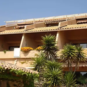 3* Hotel Les Palmiers